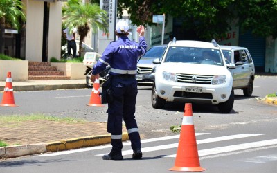 STF decide que guardas-civis podem aplicar multas no trânsito em todo o país